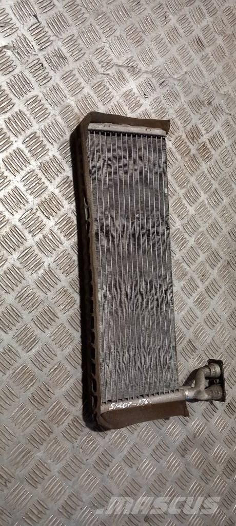Scania 94 D.    1437263 Radiators