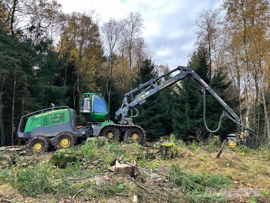 John Deere 1270 G Harvesters