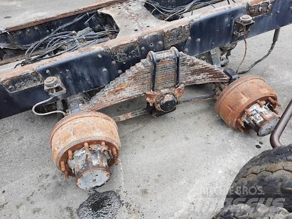 Mercedes-Benz 2222 Axles