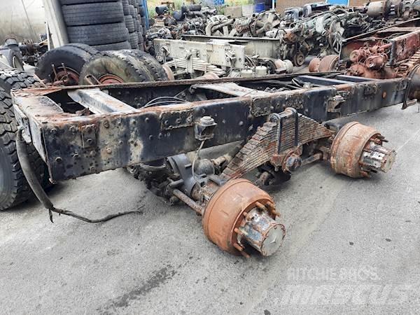Mercedes-Benz 2222 Axles