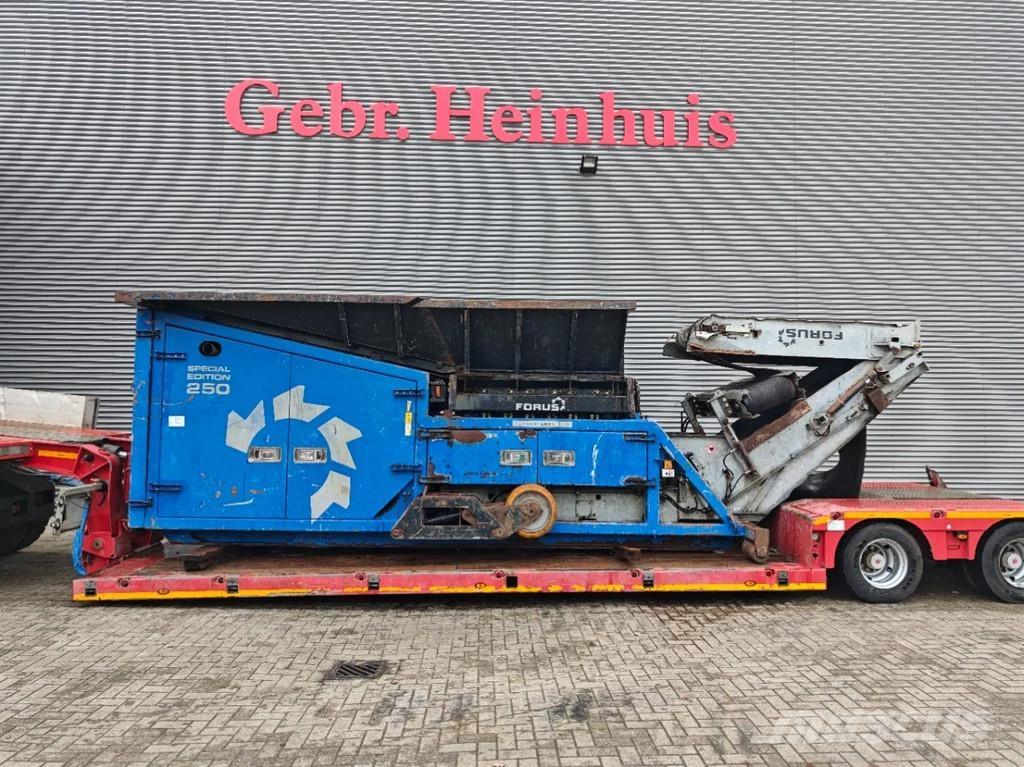 Forus SE 250 Waste Shredders