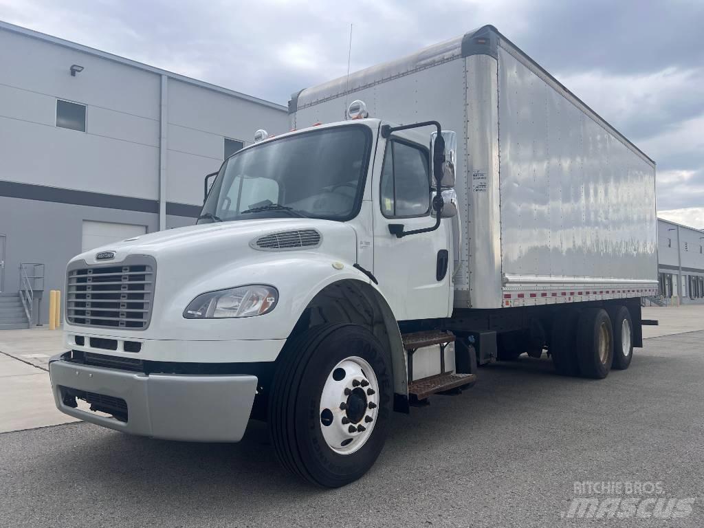 Freightliner M 106 Box body trucks