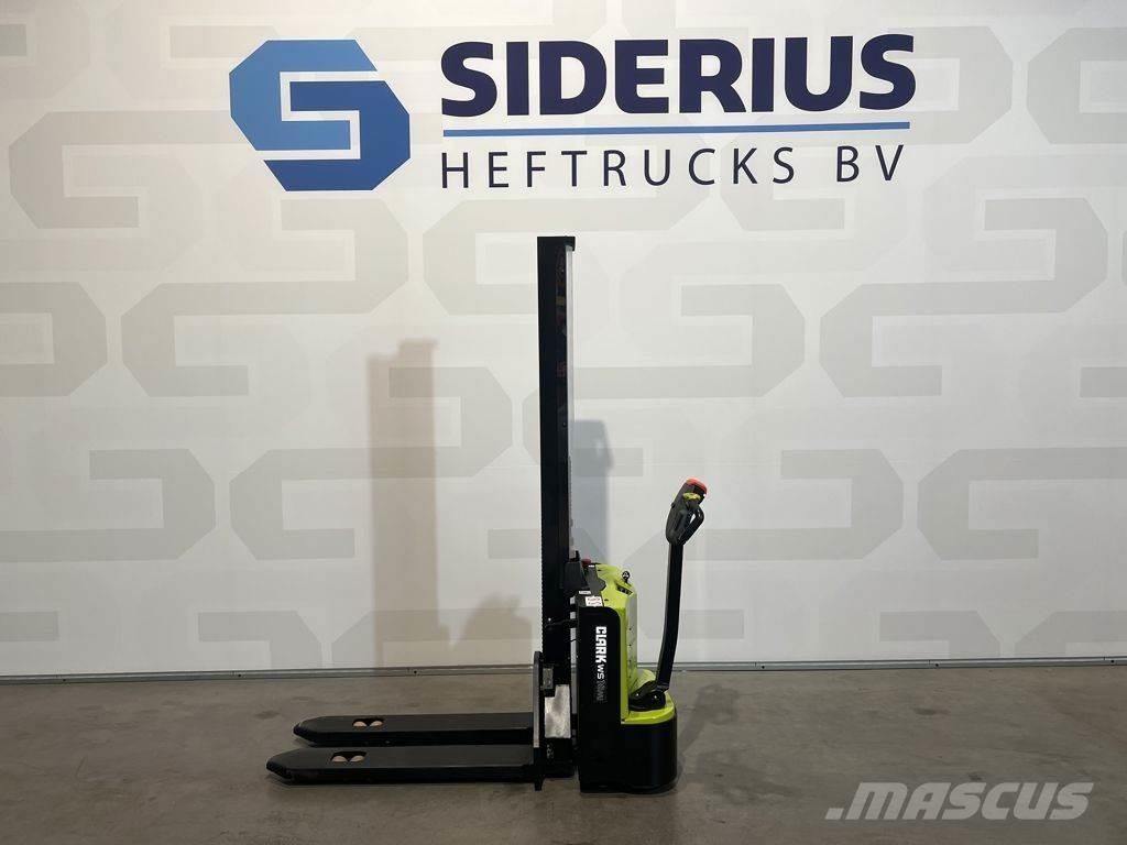Clark WS10Mi Pedestrian stacker