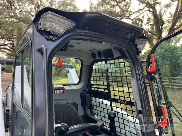 Bobcat T 66 Skid steer loaders