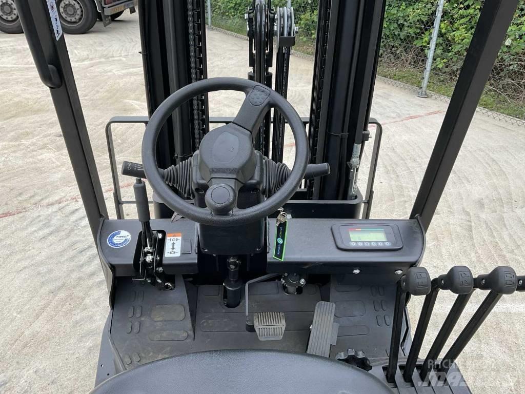 EP CPD 18 TVL Electric forklift trucks