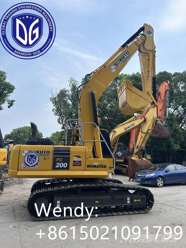 Komatsu PC 200-8 Crawler excavators