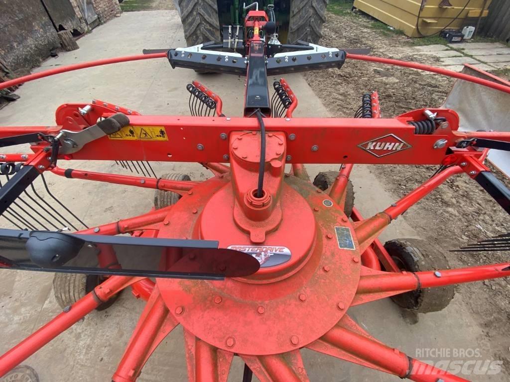 Kuhn GT 4731T Rakes and tedders