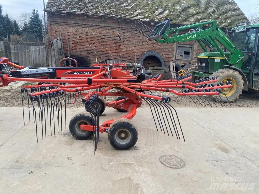 Kuhn GT 4731T Rakes and tedders