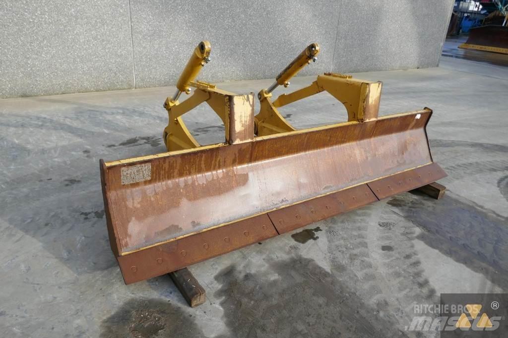 CAT Skidder blade Blades