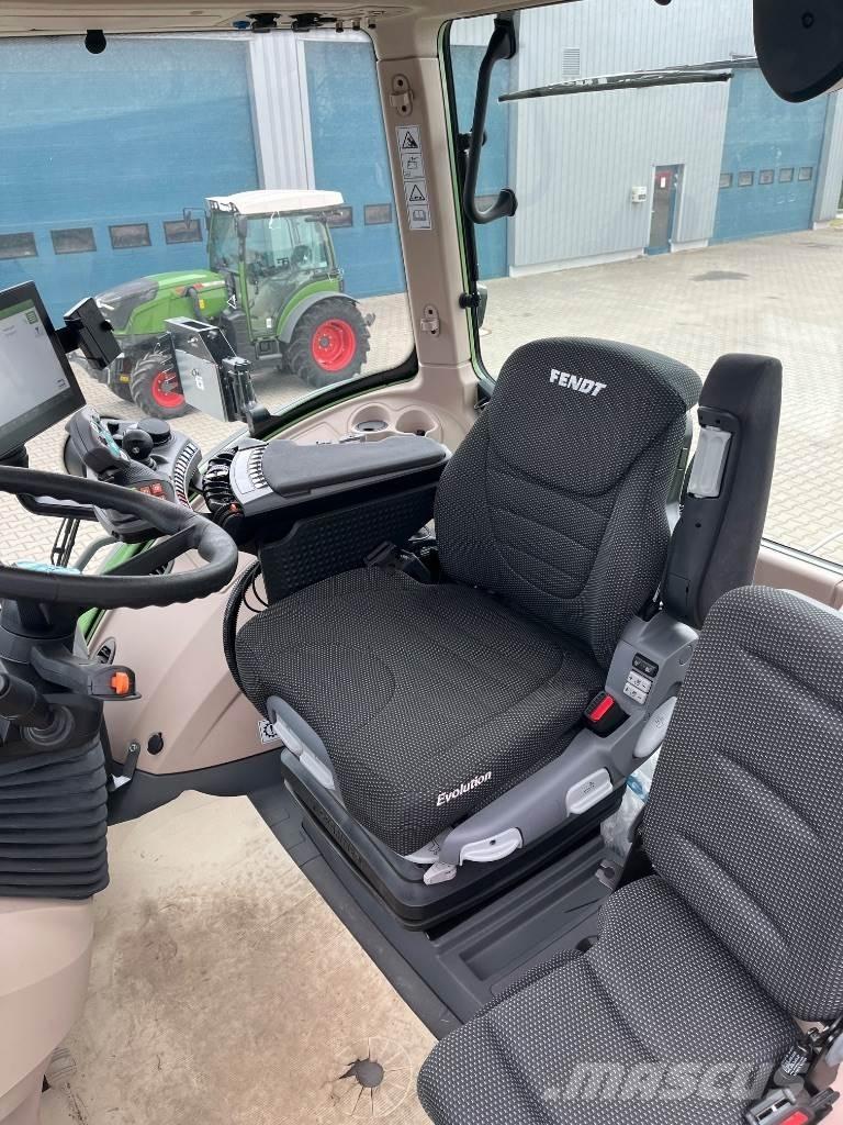 Fendt 1050 Tractors