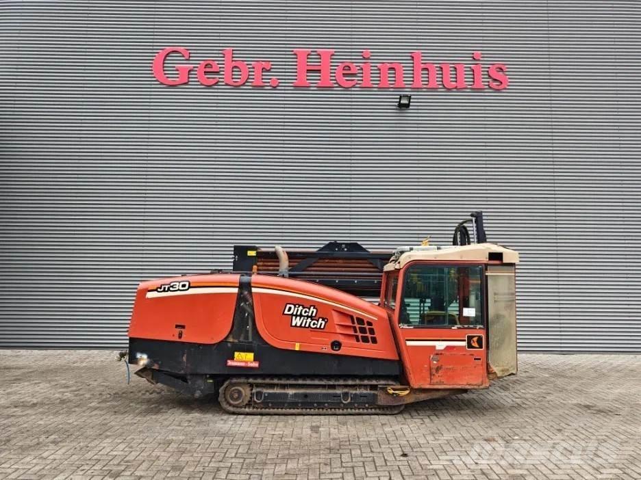 Ditch Witch JT30 Surface drill rigs