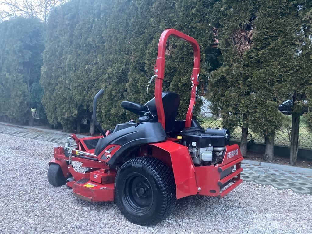 Ferris ISX 800 Zero turn mowers