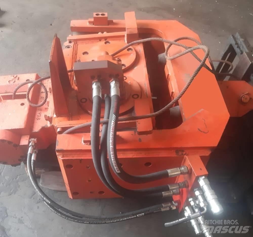 PTC 7 PHFC Vibratory pile drivers