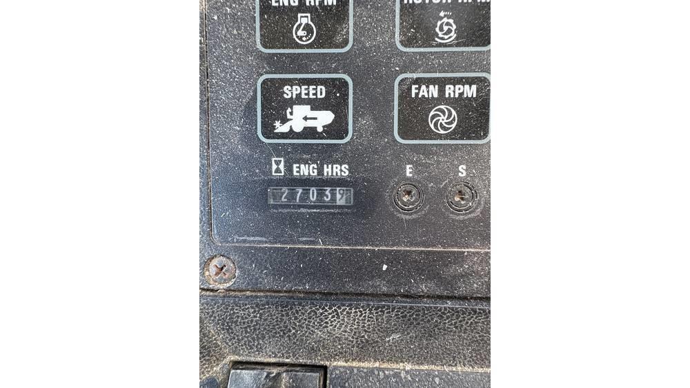 Case IH 1680 Combine harvesters