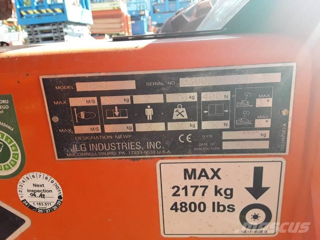 JLG 340AJ Articulated boom lifts