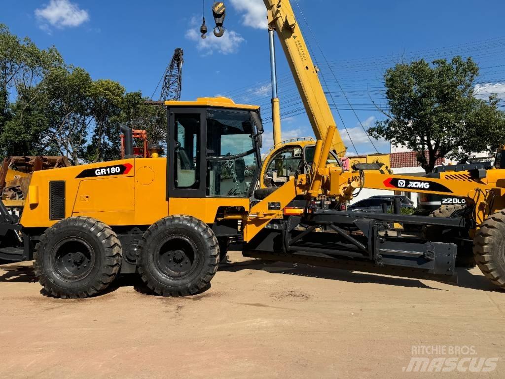 XCMG GR 180 Graders