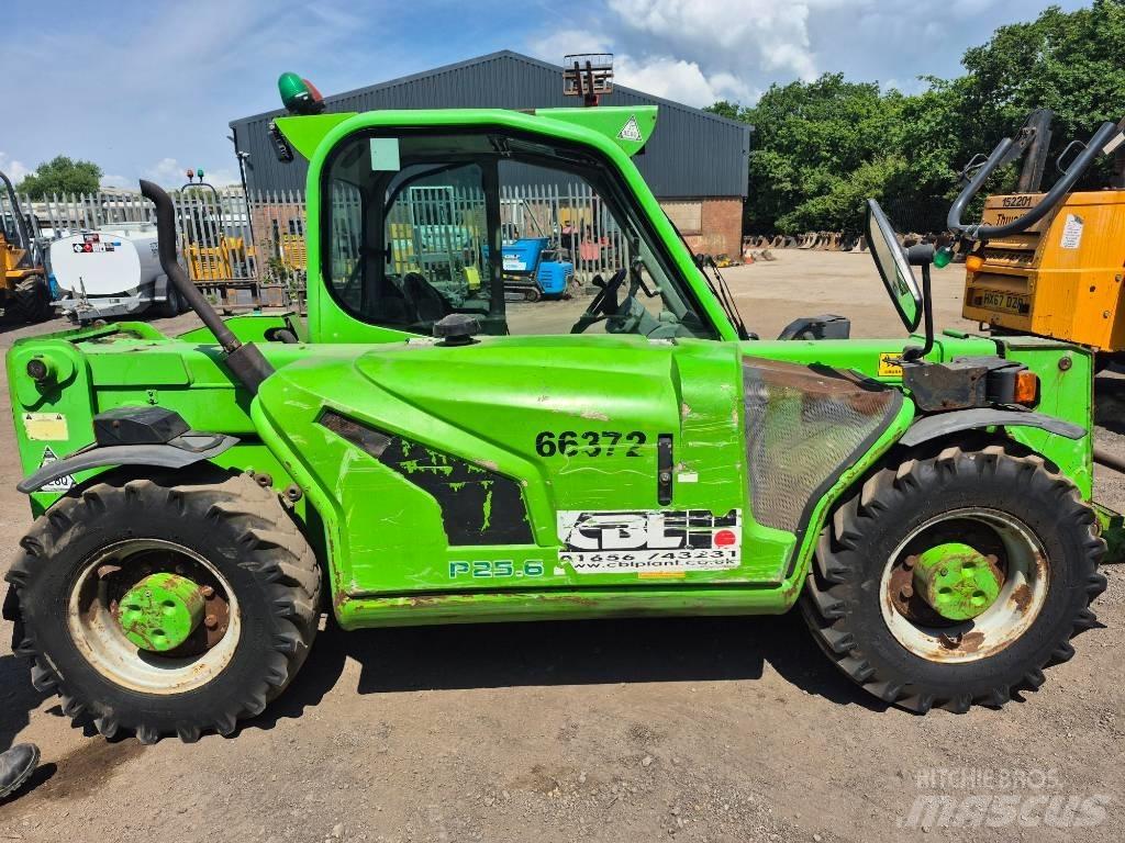 Merlo P 25.6 Telescopic handlers