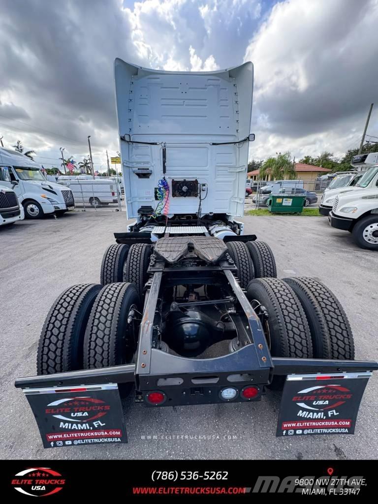 Volvo Commercial VNL Tractor Units