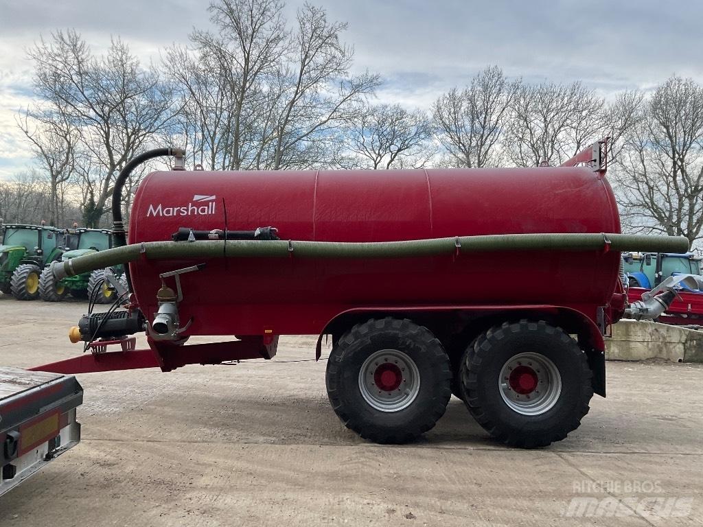 Marshall ST3000 Slurry tankers
