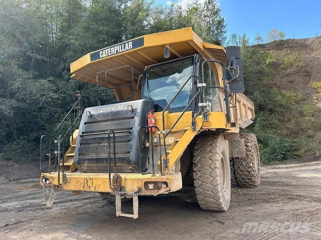 CAT 773F Rigid dump trucks