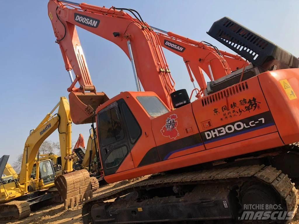 Doosan 300-7 Crawler excavators