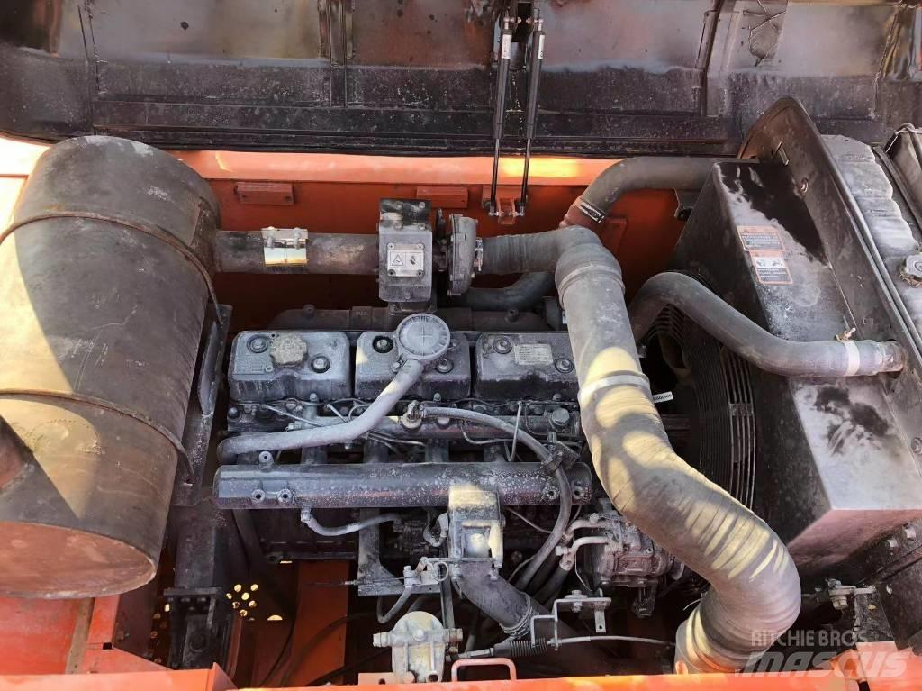 Doosan 300-7 Crawler excavators
