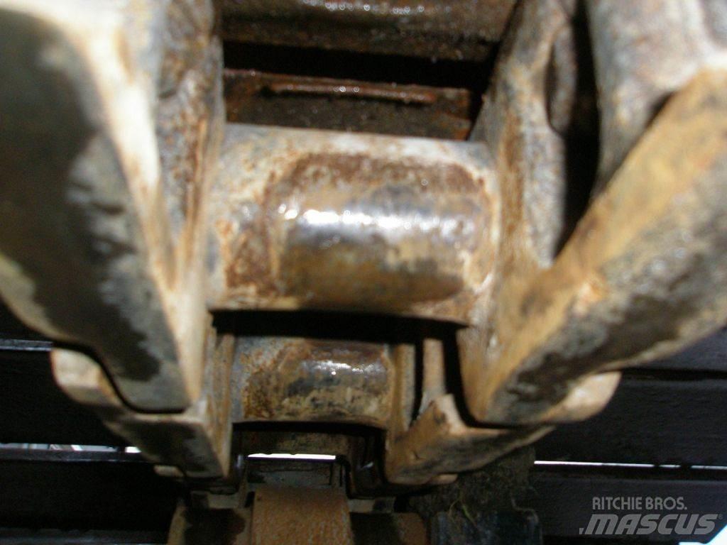 Kato HD512-3 Crawler excavators
