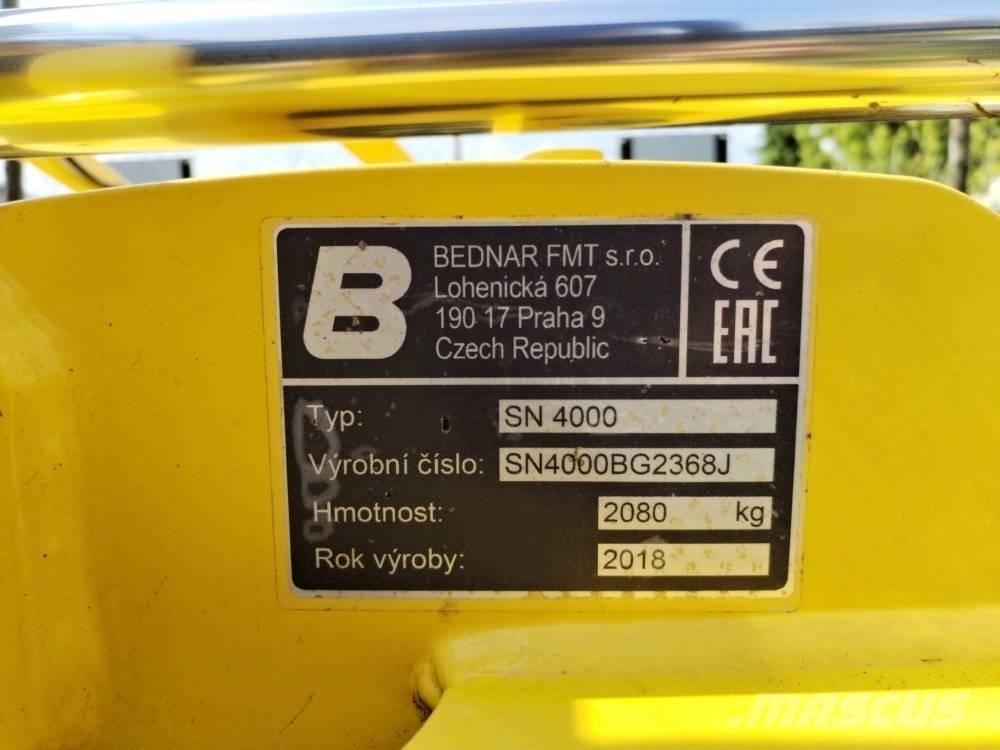 Bednar SN 4000 Cultivators