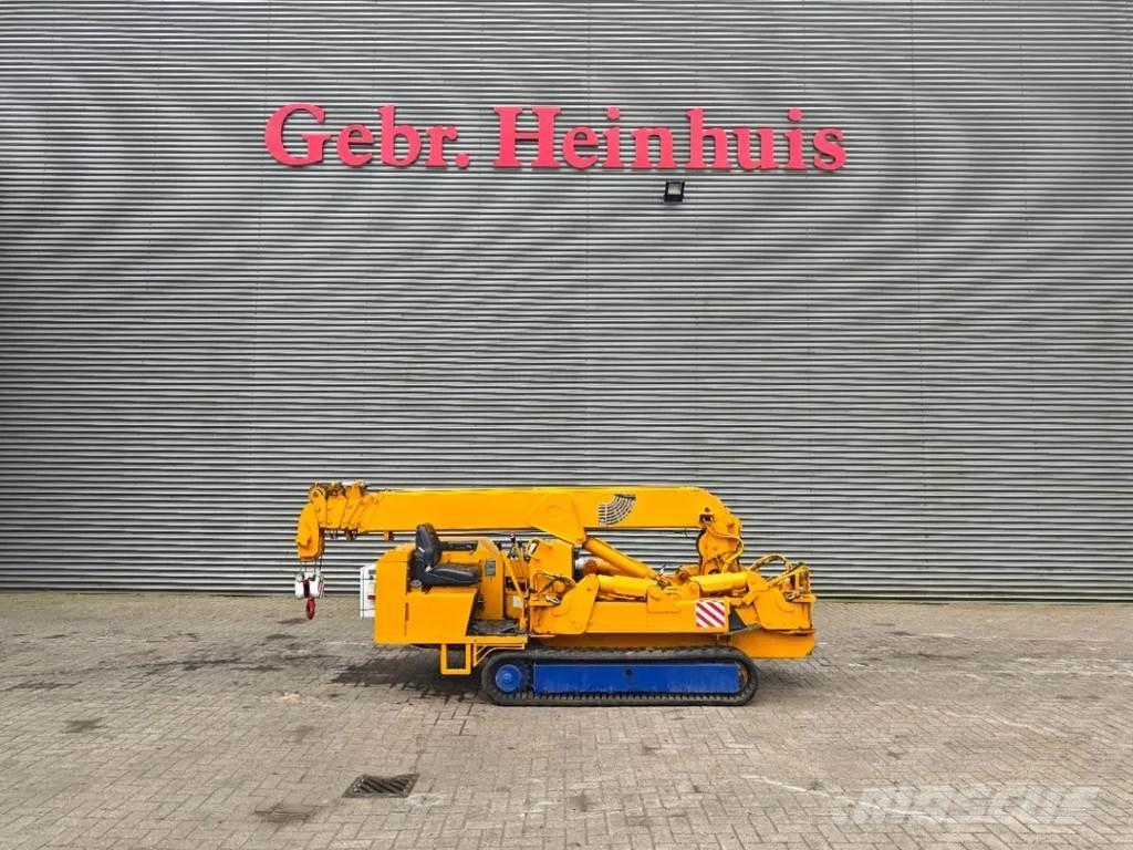 Unic URA 376 C Mini cranes