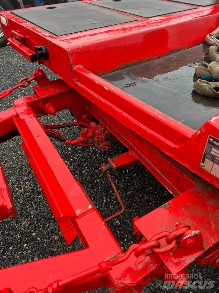 Nopa med udtræk Flatbed/Dropside trailers
