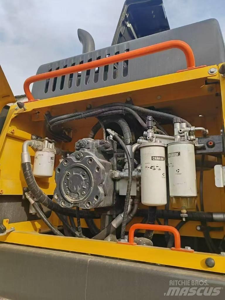 Volvo 480D Crawler excavators