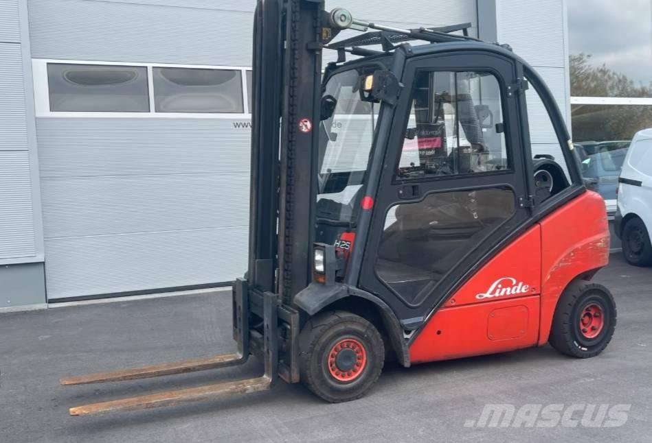 Linde H25 T LPG trucks