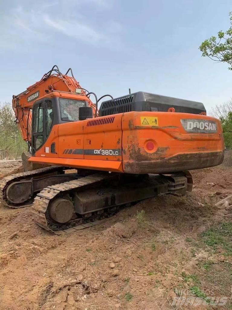 Doosan DX 380 LC Crawler excavators
