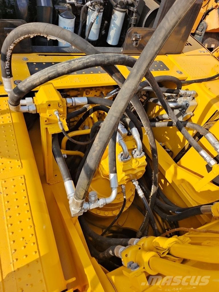 Komatsu PC 400LC-8 Crawler excavators