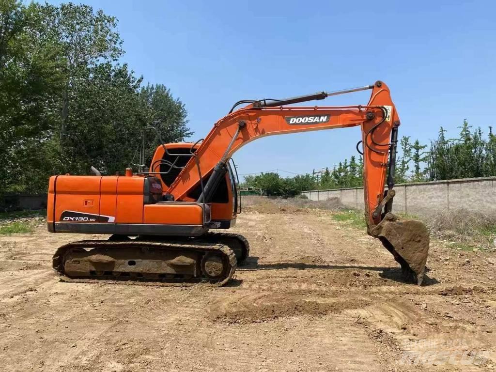 Doosan DX 130-9CN Crawler excavators