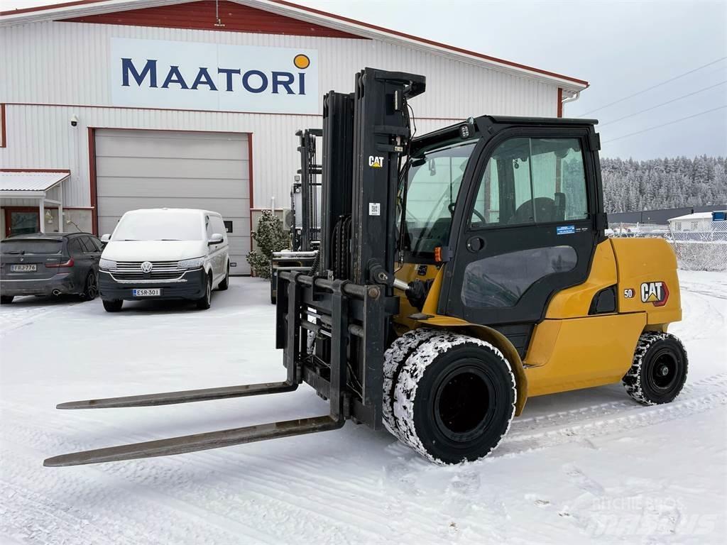 CAT DP50NT Diesel trucks