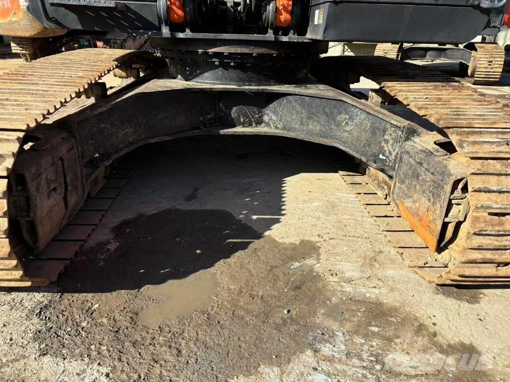 Hitachi ZX 350 Crawler excavators