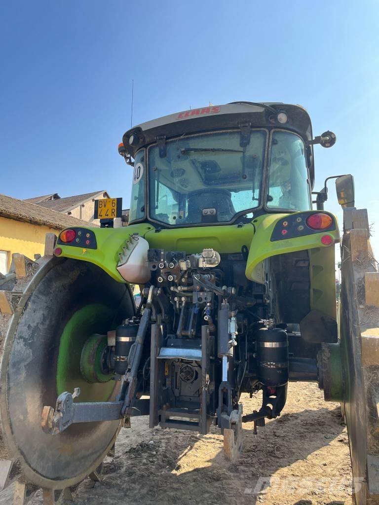 CLAAS ARION 470 Tractors