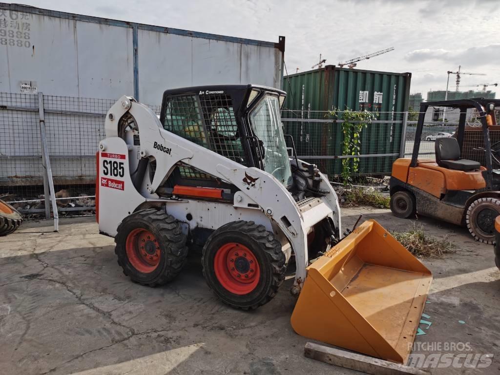 Bobcat S185 Skid steer loaders