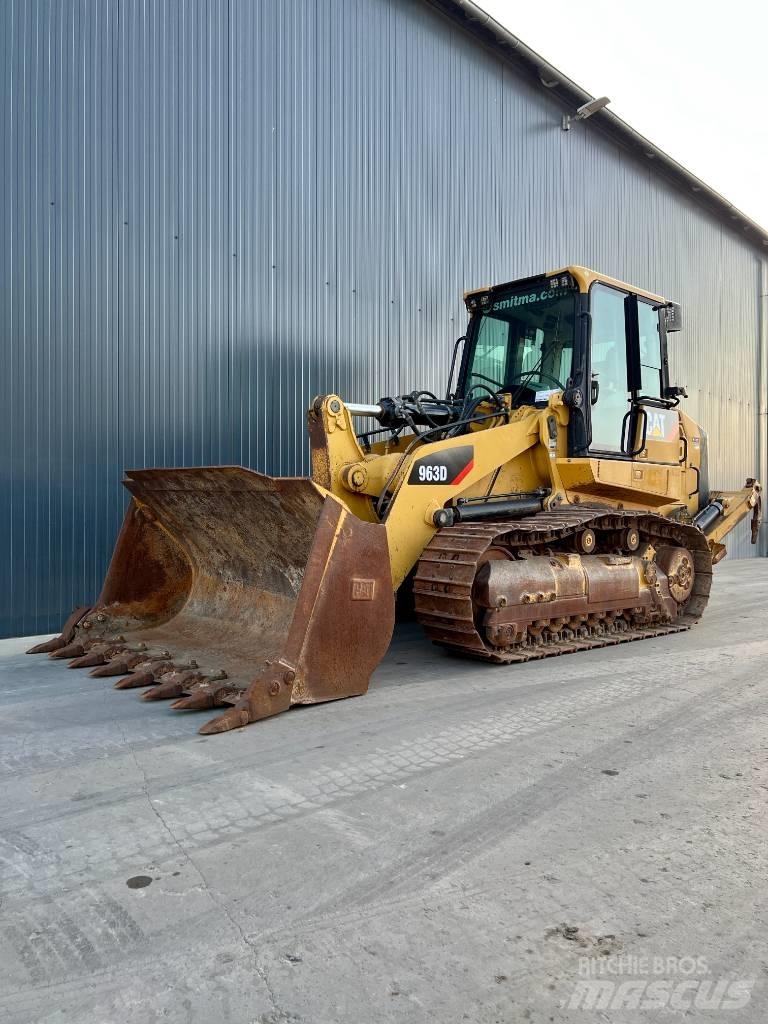 CAT 963D Crawler loaders