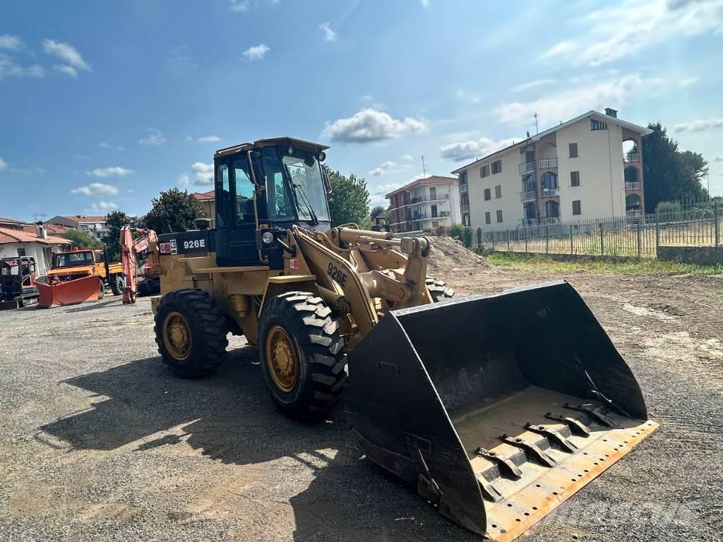 CAT 926 Wheel loaders
