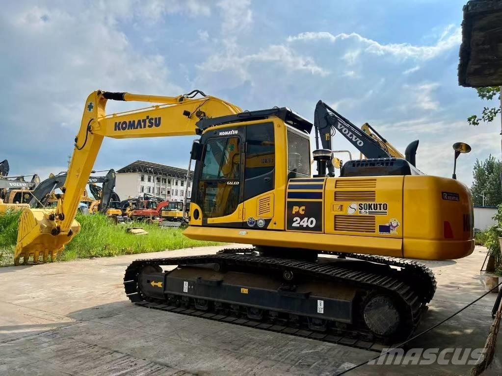 Komatsu PC 240 Crawler excavators