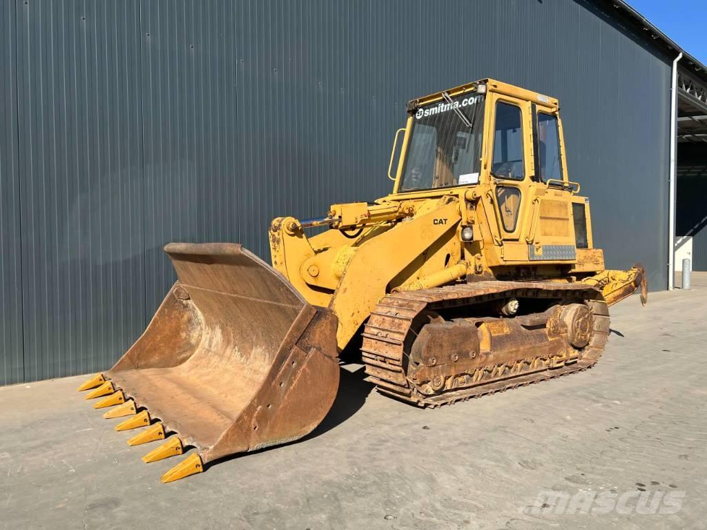 CAT 953 - Ripper Crawler loaders