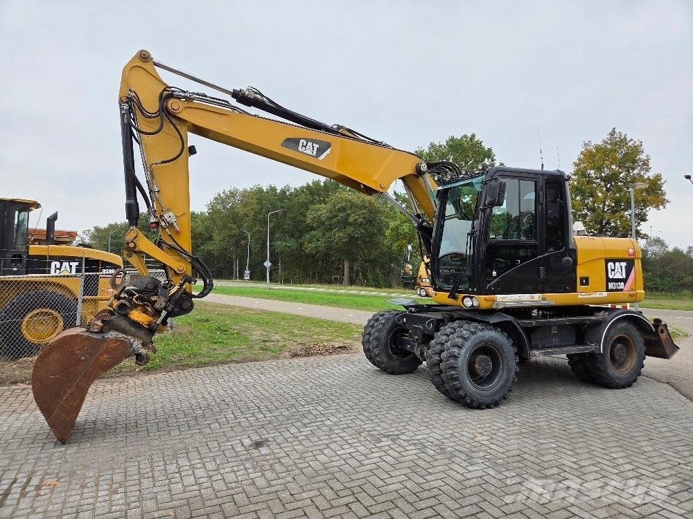 CAT M313D Wheeled excavators