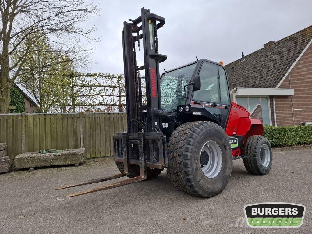 Manitou M30-4 Rough terrain trucks