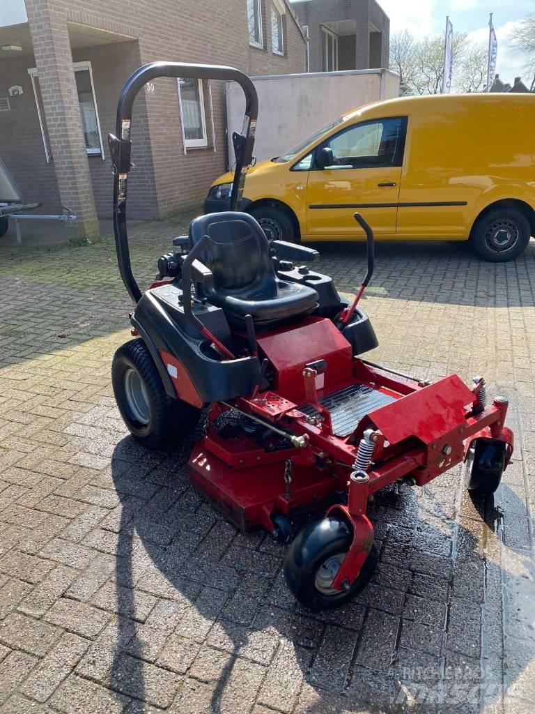 Ferris IS 600 Zero turn mowers