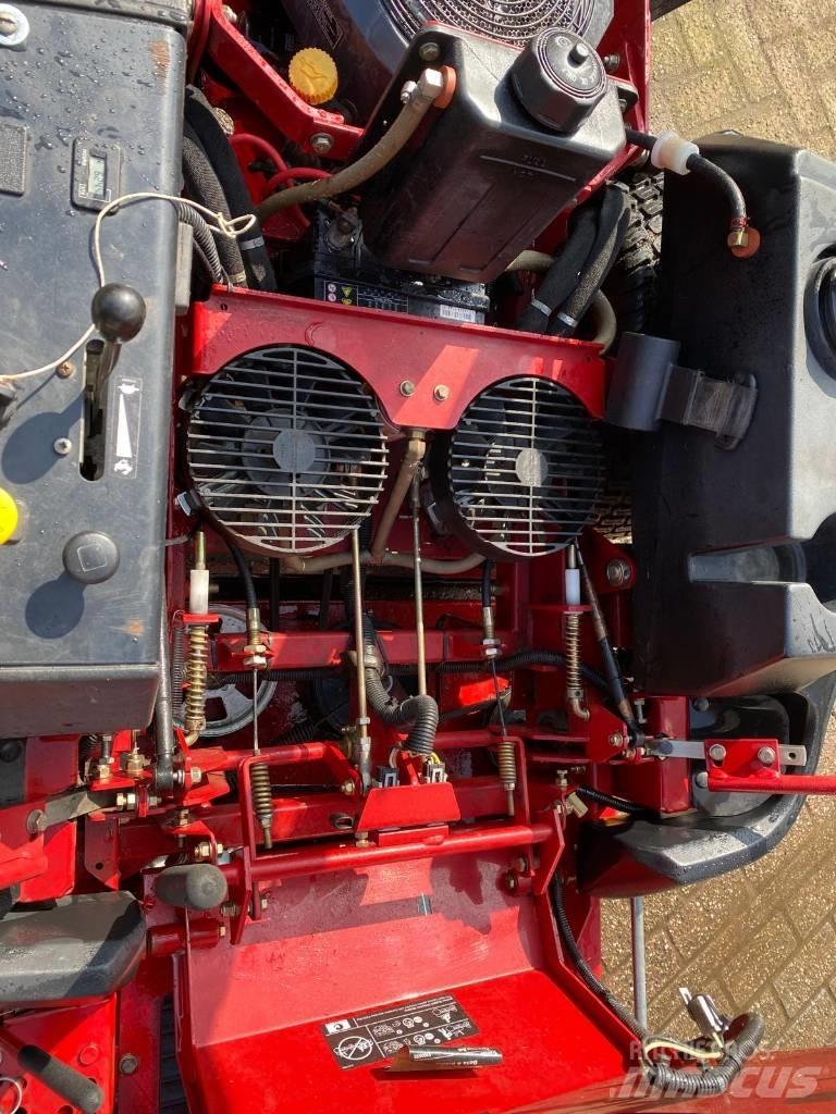 Ferris IS 600 Zero turn mowers