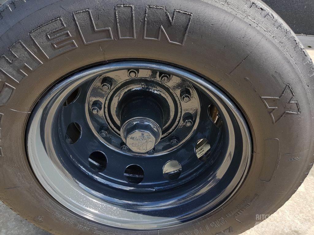  ** AGPRO 1AS Dollies