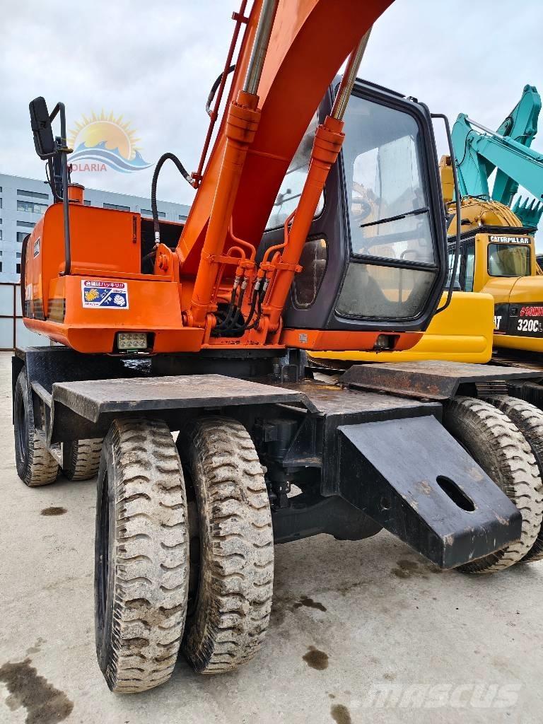 Hitachi EX 100 W D Wheeled excavators