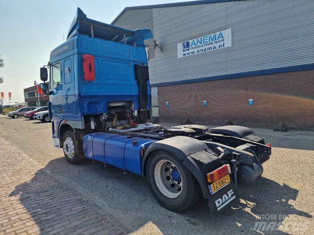 DAF XF105.460 Tractor Units